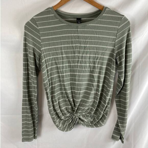 GxF striped twist bottom long sleeve top size xs - Picture 1 of 3